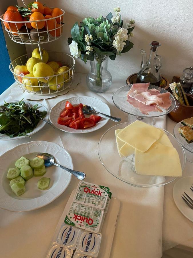מונטופולי אין ואל ד'ארנו Quattro Gigli Hotel מראה חיצוני תמונה